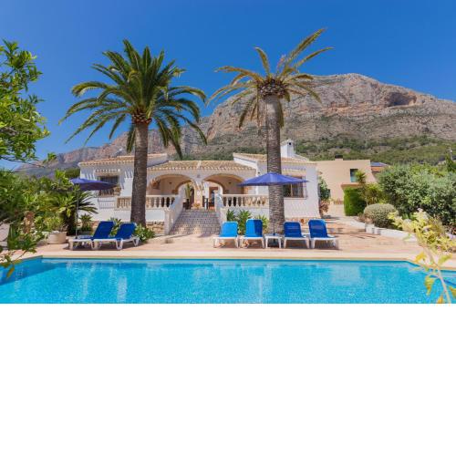 Villa Llamedos Montgo Javea by Rock Rentals