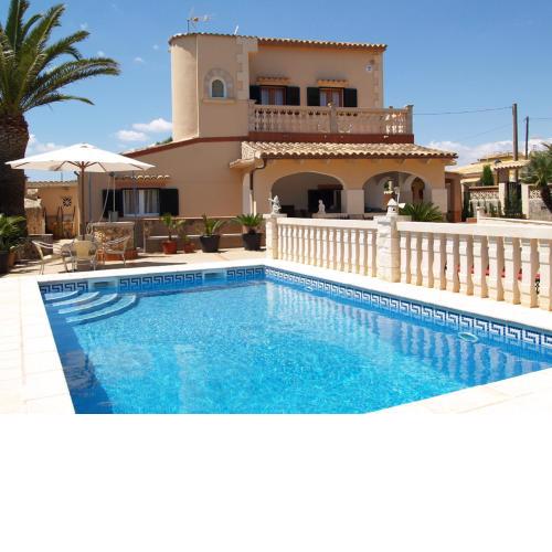 Villa López