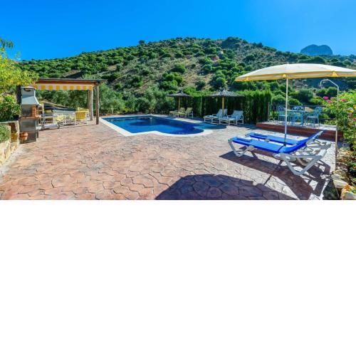 Villa Los Rosales El Gastor by Ruralidays