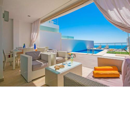 Villa Luisa Seaview 2 Casasol