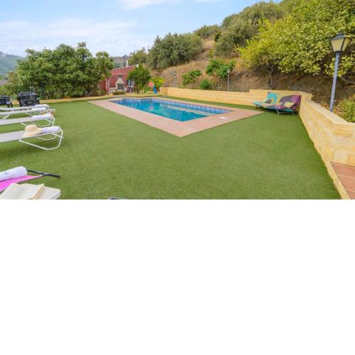 Villa Luna Torrox by Ruralidays
