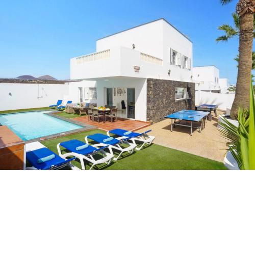 Villa Luz Lanzarote by Villa Plus