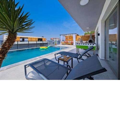 Villa Mafez