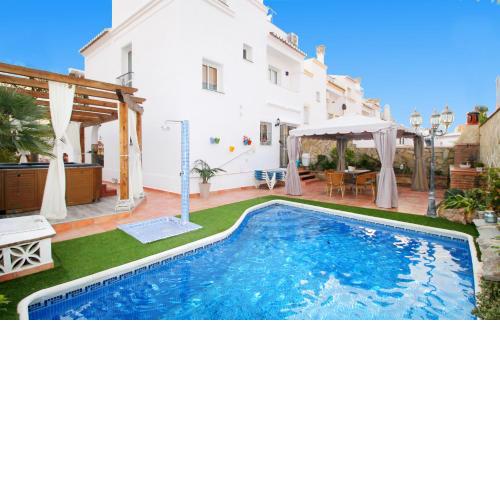 Villa Maite with Pool and Hot Tub SpainSunRentals 1057