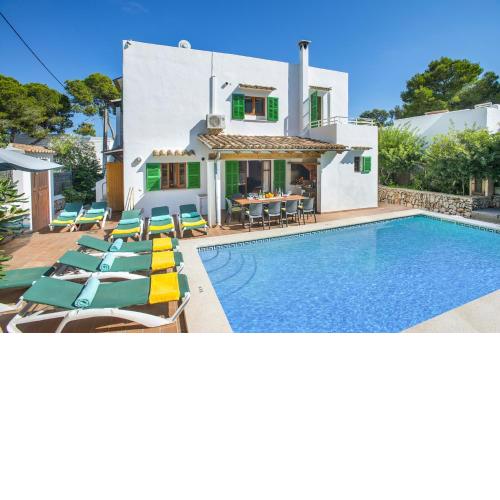 Villa Malen by Villa Plus