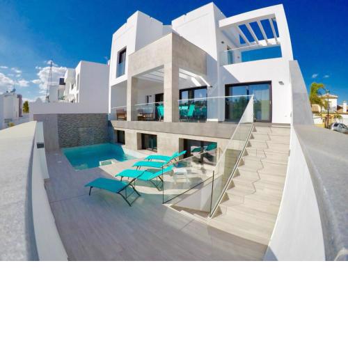 Villa Manhattan
