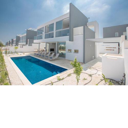 Villa Manta Platina - Brand New Luxury 3 Bedroom Protaras Villa with Private Pool