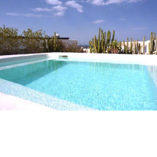 Villa Mare Bella Chao sea view private heated solar pool AC