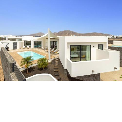 Villa Marella by Villa Plus
