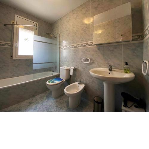 Villa Margarita con piscina privada wifi y AC