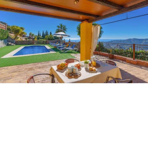 Villa María del Carmen Frigiliana by Ruralidays