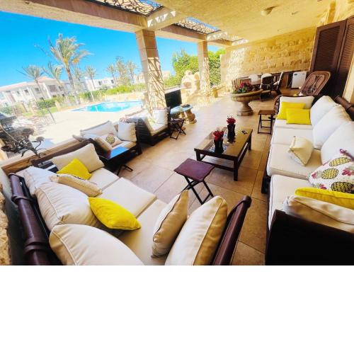 Villa Marina 5 First Row on The Sea
