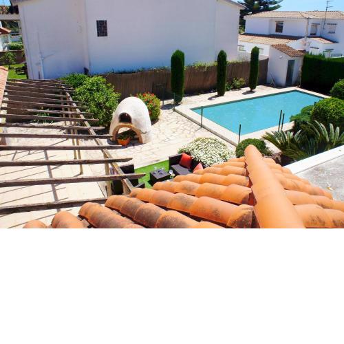 Villa Mario para 8 con piscina privada AA y Wi-Fi.
