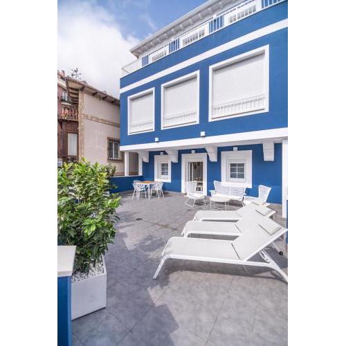 VILLA MARTA - Apartamentos céntricos junto al mar