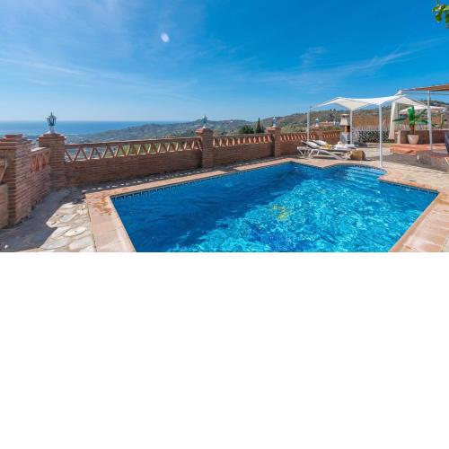 Villa Martín de Frigiliana by Ruralidays