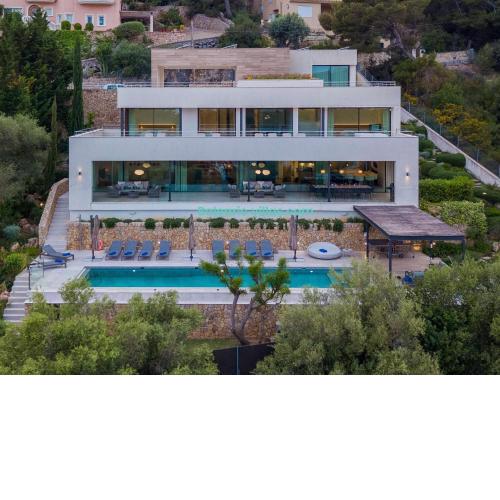 Villa Marvelo