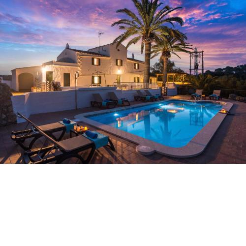 Villa Mas Alta by Villa Plus