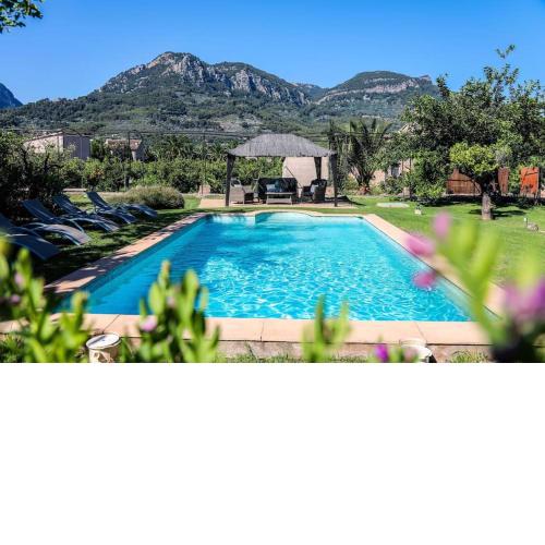 Villa Massana, excelentes vacaciones con piscina