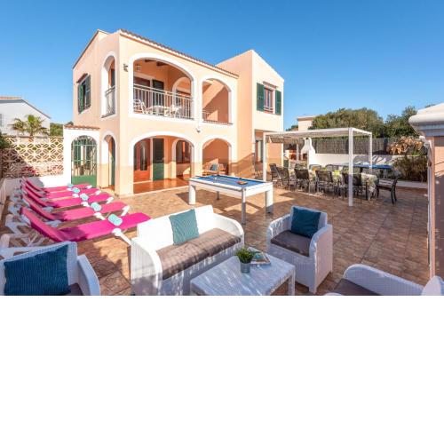 Villa Matias Maria by Villa Plus