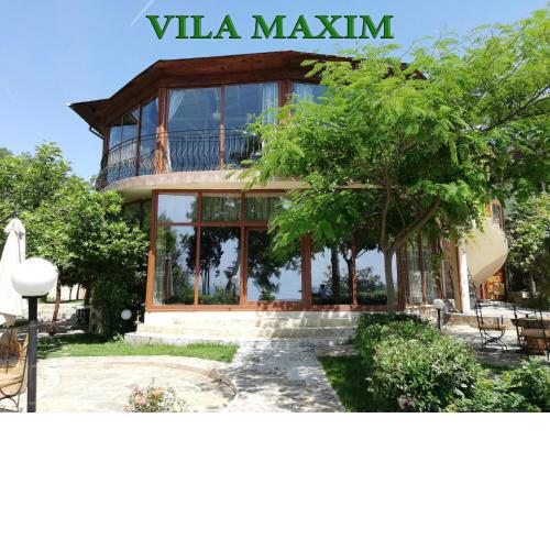 Villa Maxim