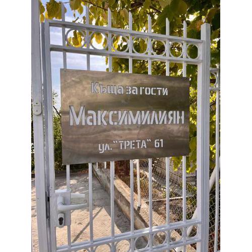 Villa MAXIMILIYAN