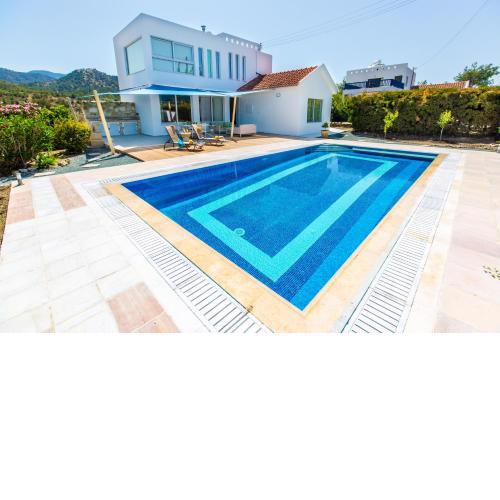 Villa Med. Coast Deluxe