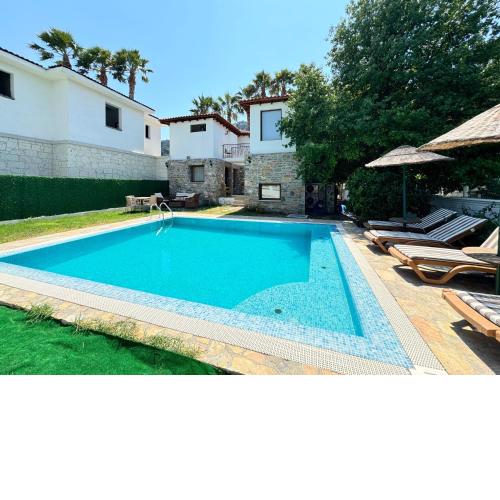 Villa Merry - Dalyan Stonehouse with Palmtrees, 50m to River