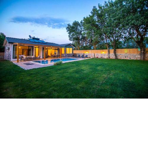 Villa Mesa