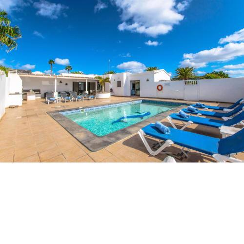 Villa Michelle - LH114 By Villas Now Ltd