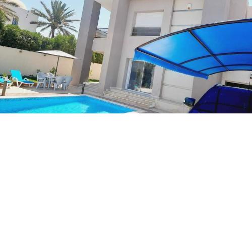 Villa midoun