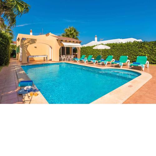 Villa Mikel by Villa Plus