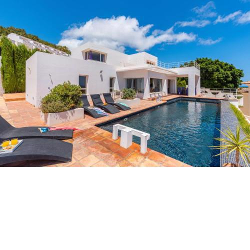 Villa Moderna - PlusHolidays