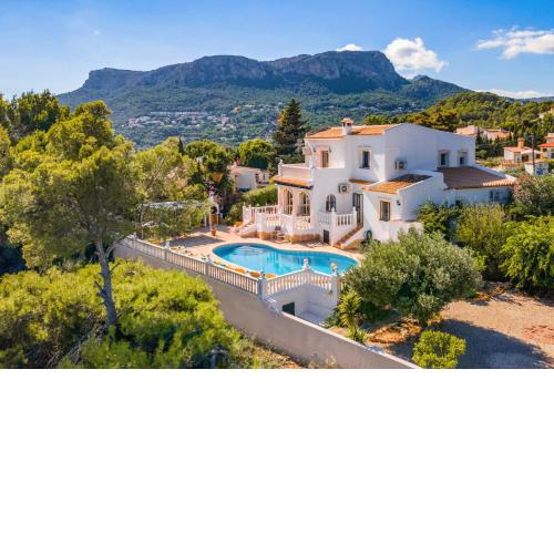 Villa Moggalatto by Villa Plus