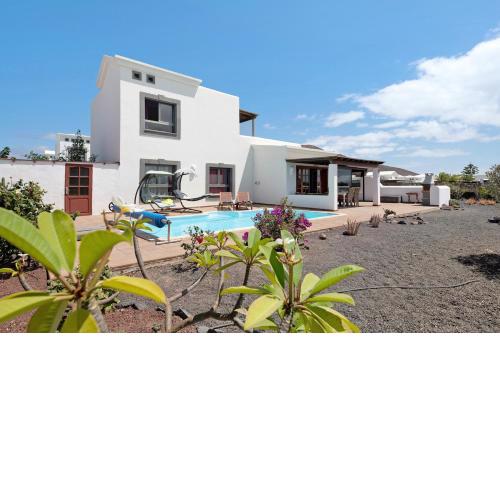 Villa Montaña Roja