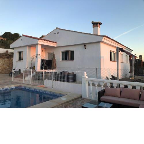 Villa Montroy