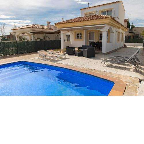 VILLA MONTSE