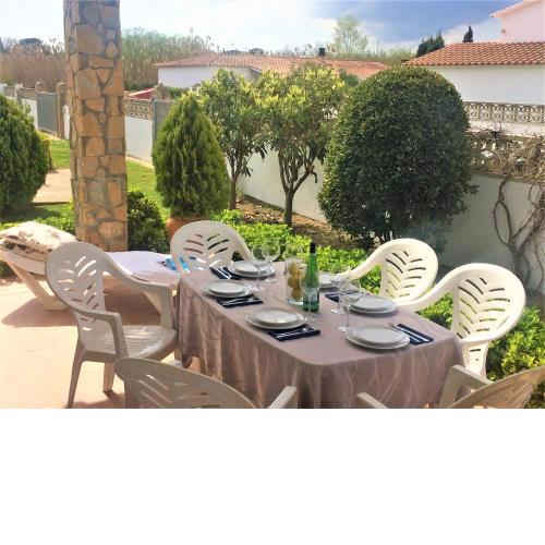 Villa Montserrat 1, Terrace & Pool
