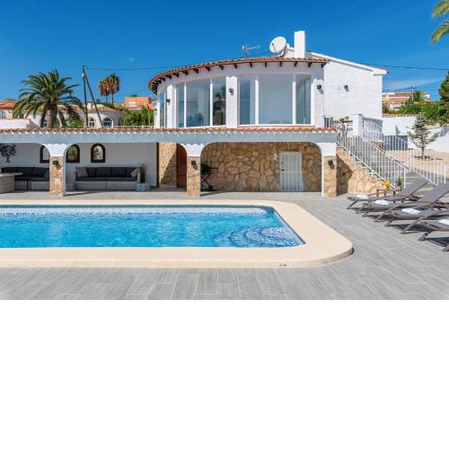 Villa Moose - PlusHolidays