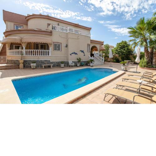 Villa Mopsi