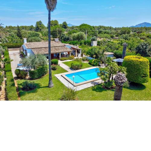 Villa Moreno by Villa Plus