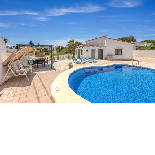 Villa Nani by Abahana Villas