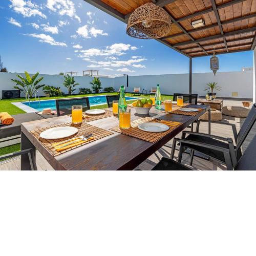 Villa Natalia by Villa Plus