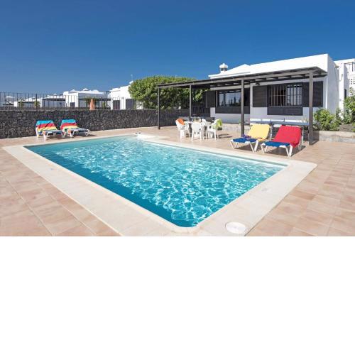 Villa Nazaret by Villa Plus
