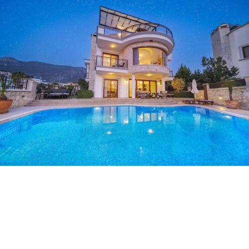 Villa Neria, Kalamar Koyu'nda Lüx Villa