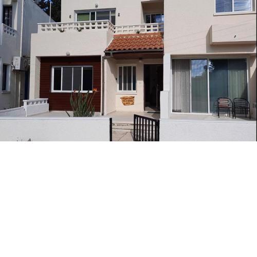 Villa Nerina Kato Paphos