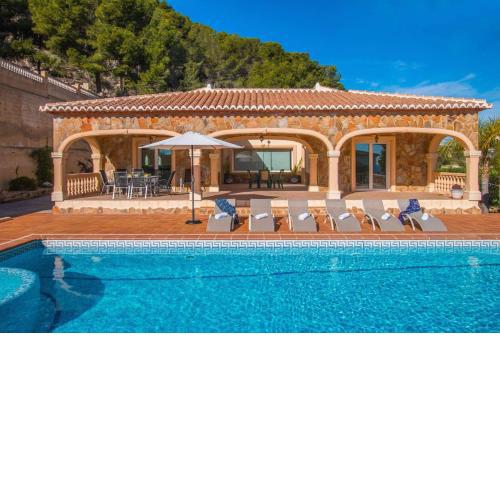 Villa Noa - PlusHolidays