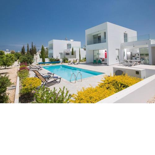 Villa Ochosto Helios - Beautiful 5 Bedroom Protaras Villa - Walking Distance to Fig Tree Bay Beach