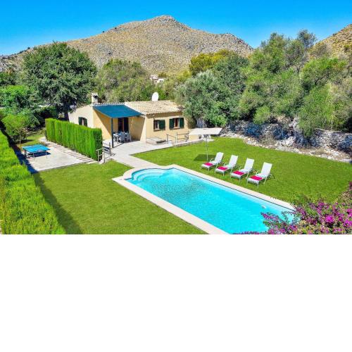 Villa Olivo by Villa Plus