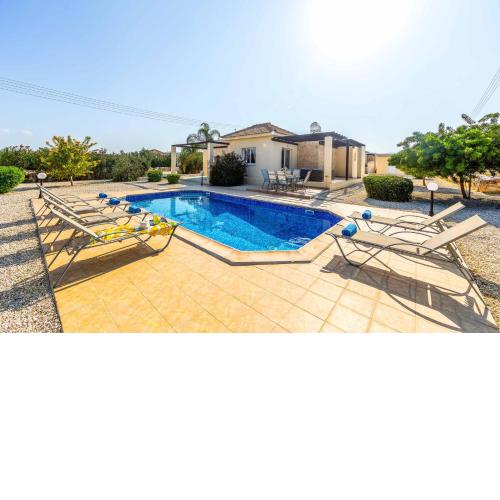 Villa Orange Tree