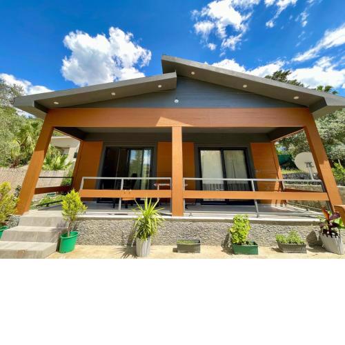 Villa Otantik